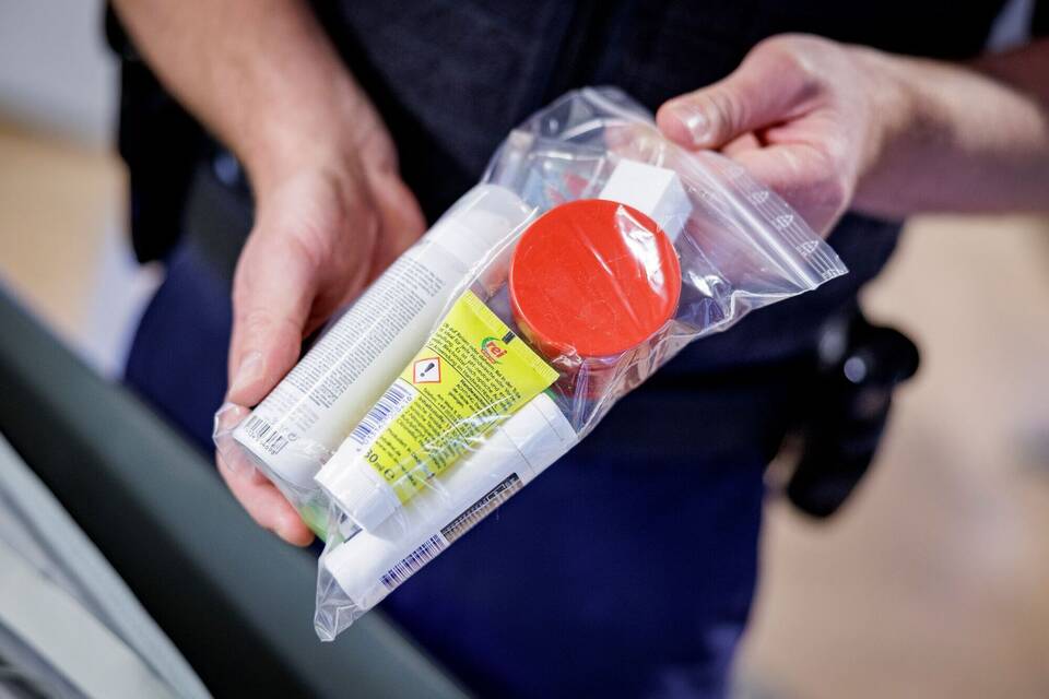 Tipps für Passagiere: Lieber keine Spritzpistole ins Handgepäck Tipps für Passagiere: Lieber keine Spritzpistole ins Handgepäck