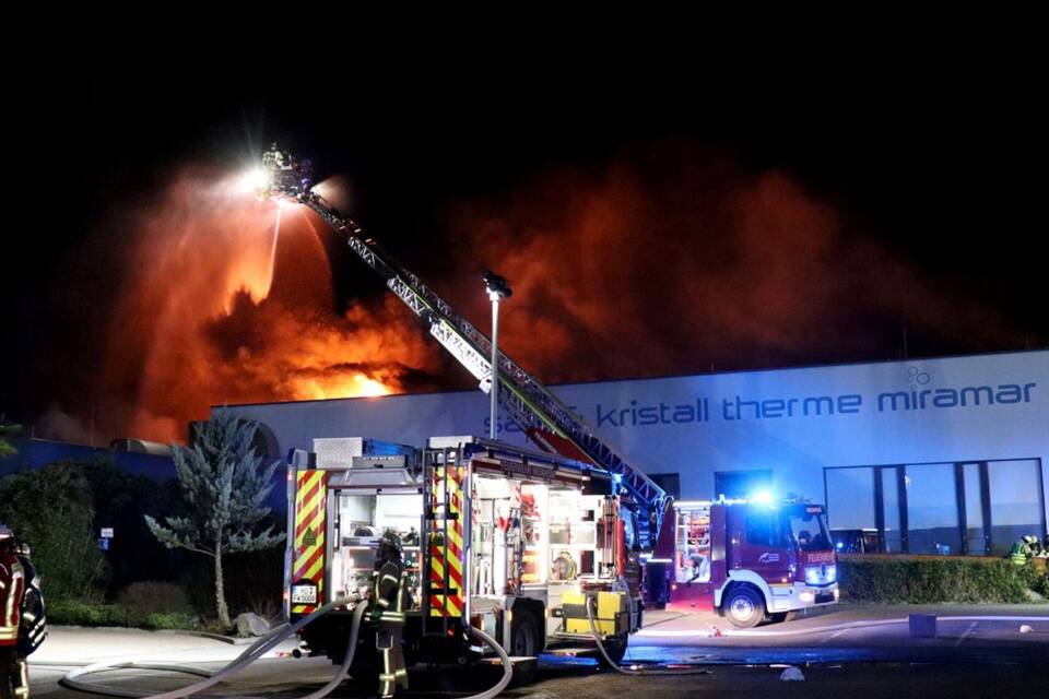 Millionenschaden nach Brand in Erlebnisbad