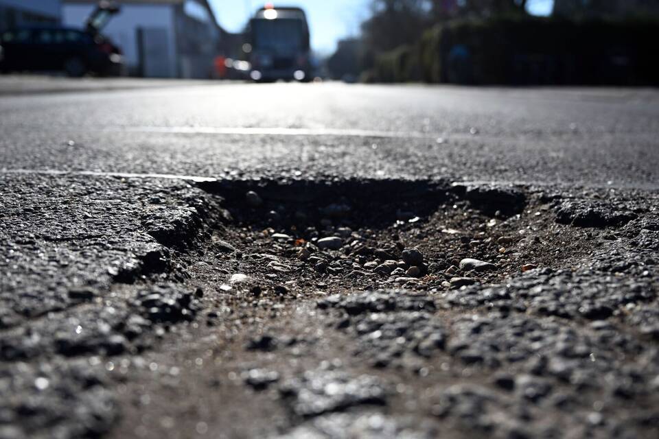 Marode Straßeninfrastruktur Marode Straßeninfrastruktur