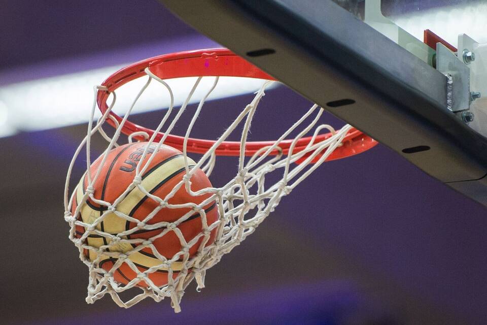 Basketball Basketball