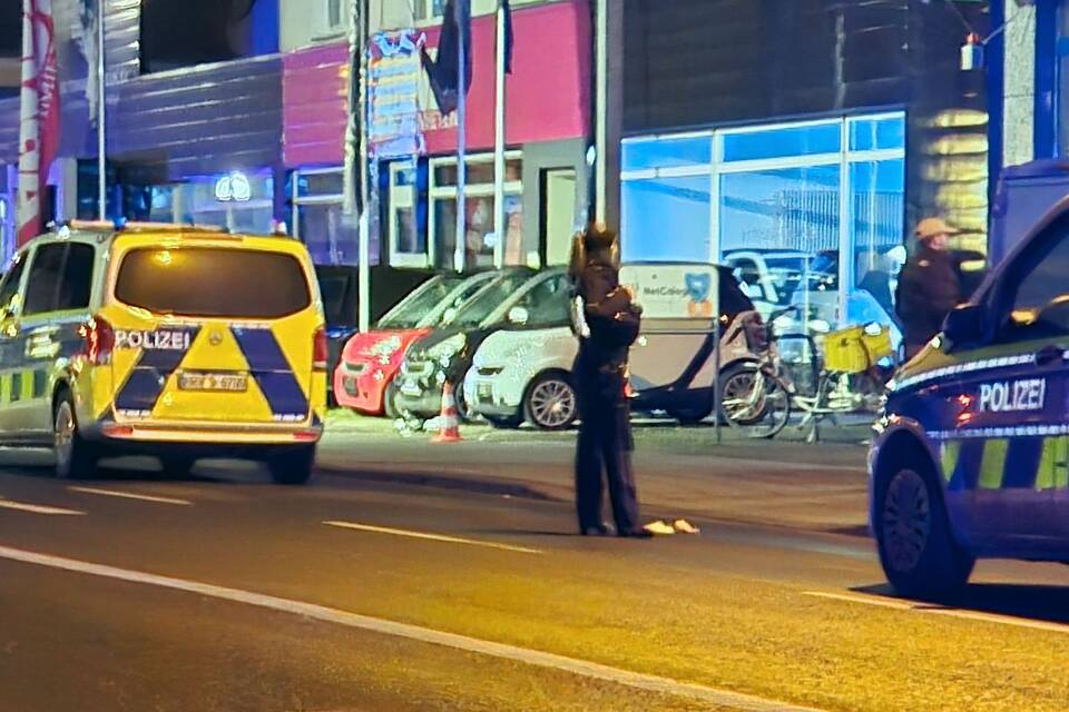 Schüsse in Köln - Mann schwer verletzt Schüsse in Köln - Mann schwer verletzt