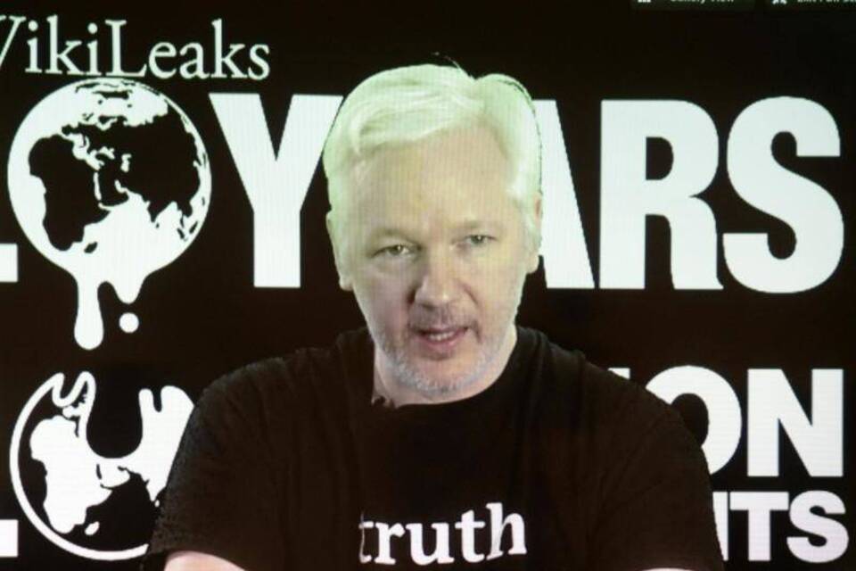 Julian Assange Julian Assange