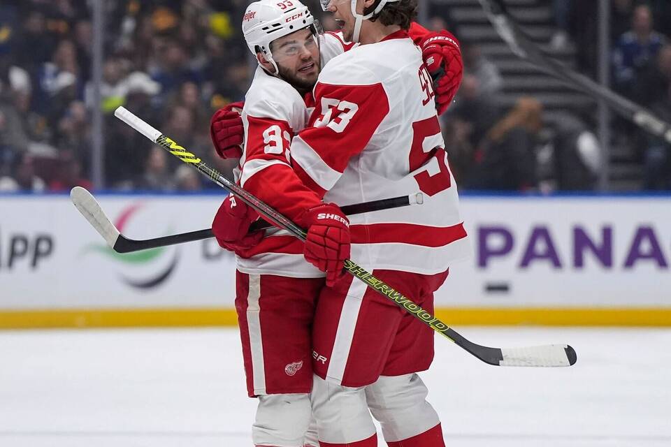 Vancouver Canucks - Detroit Red Wings Vancouver Canucks - Detroit Red Wings