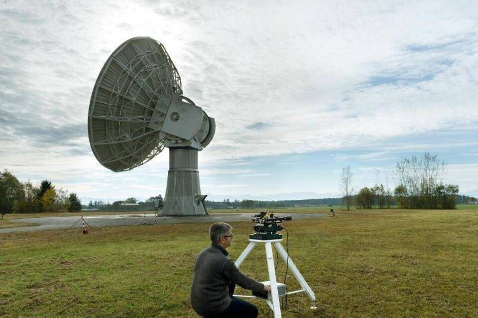Breitband per Laserstrahl: Weltrekord Breitband per Laserstrahl: Weltrekord
