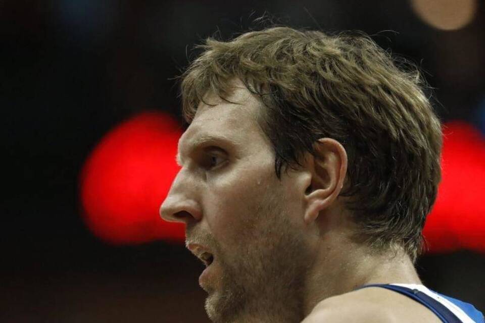 Dirk Nowitzki Dirk Nowitzki