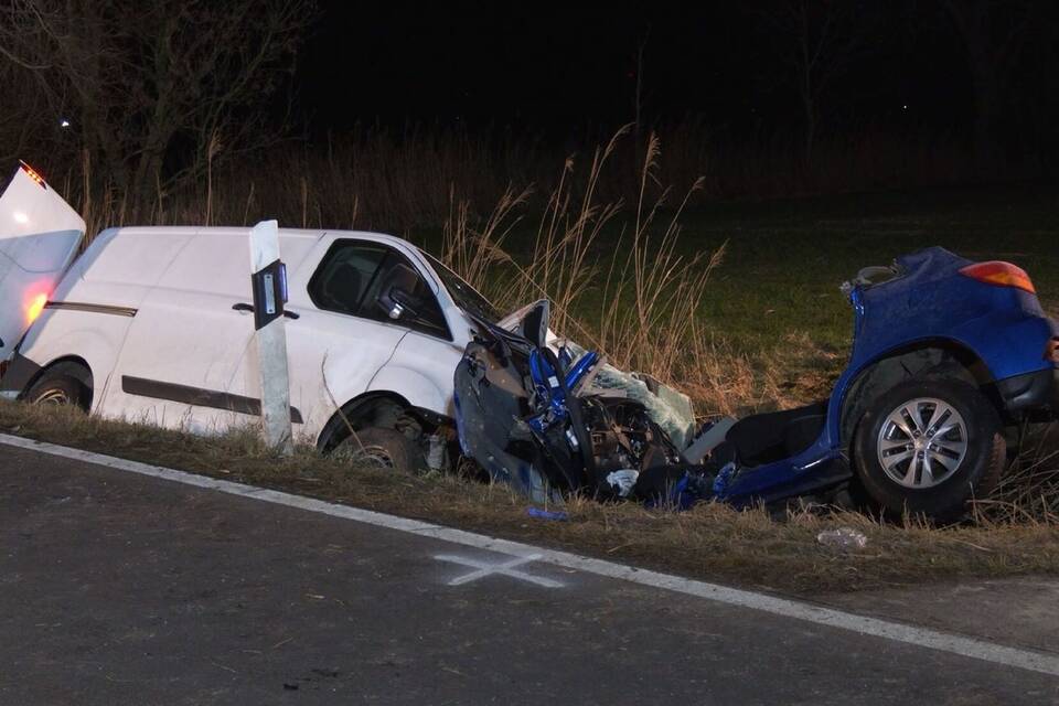 Zwei Tote bei Unfall in Pewsum Zwei Tote bei Unfall in Pewsum
