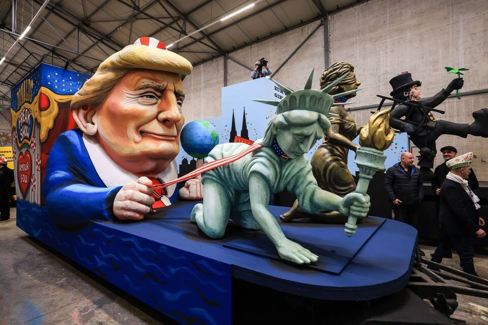 Richtfest Kölner Rosenmontagszug
