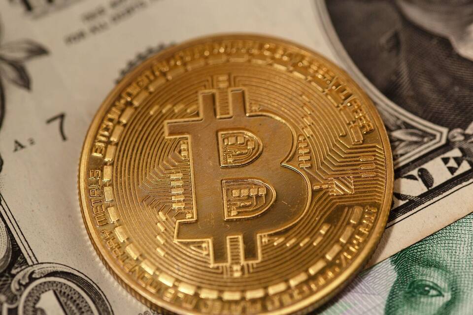 Bitcoin und Fiatgeld Bitcoin und Fiatgeld