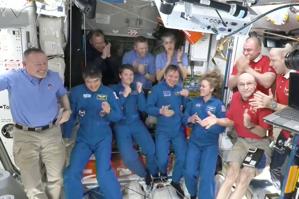 Mission zur ISS - «Crew 10» Mission zur ISS - «Crew 10»