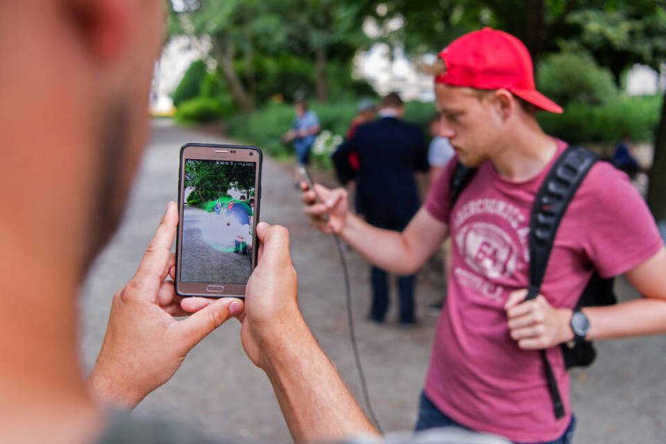 «Pokémon Go» will nach Welterfolg nun die Spieler halten