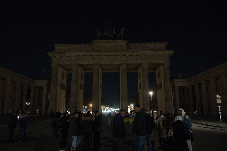 Earth Hour in Deutschland - Brandenburger Tor Earth Hour in Deutschland - Brandenburger Tor