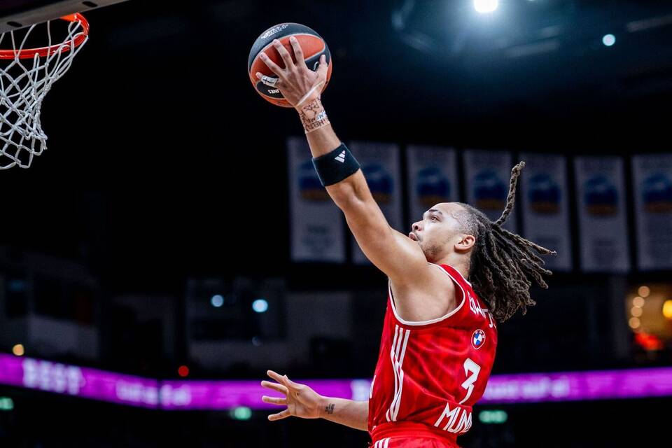 Carsen Edwards Carsen Edwards