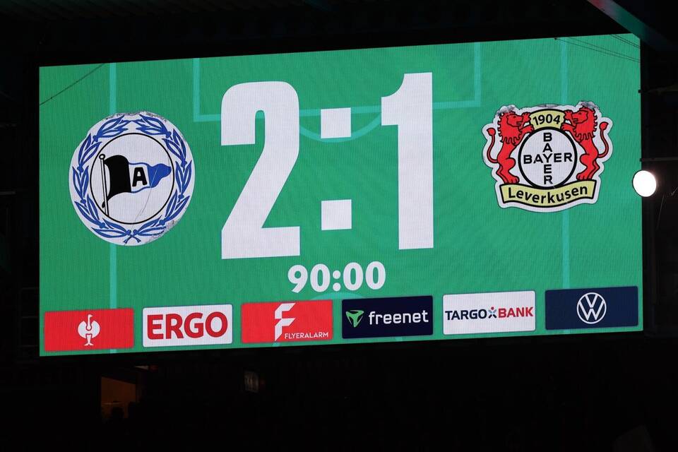 Arminia Bielefeld - Bayer Leverkusen Arminia Bielefeld - Bayer Leverkusen