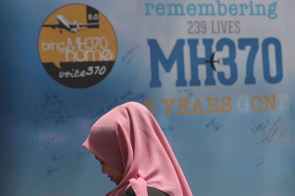 Verschwinden von Flug MH370 Verschwinden von Flug MH370