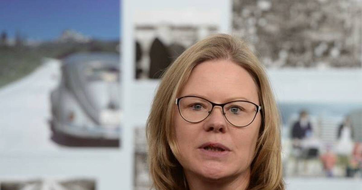 Pauschal Und Widerspruchlich Anna Kaminskys Buch Frauen In Der Ddr Literatur Rnz