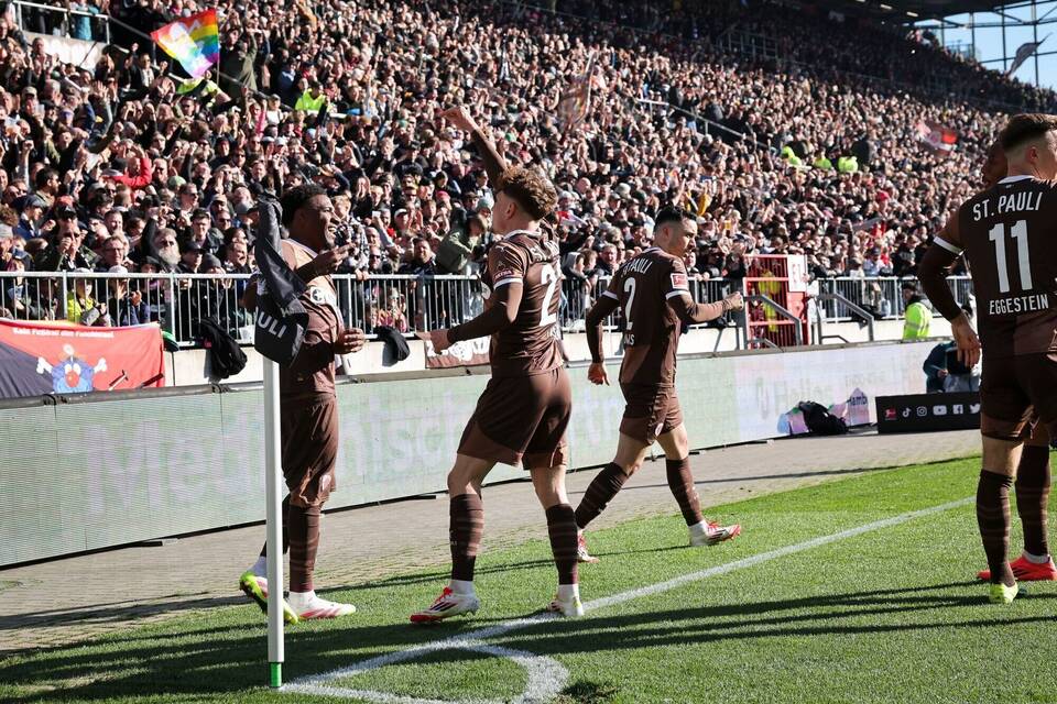 FC St. Pauli - Borussia Mönchengladbach FC St. Pauli - Borussia Mönchengladbach