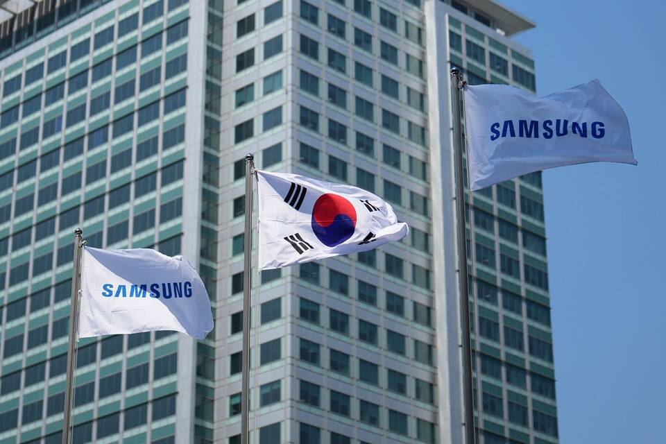 Samsung Electronics Samsung Electronics