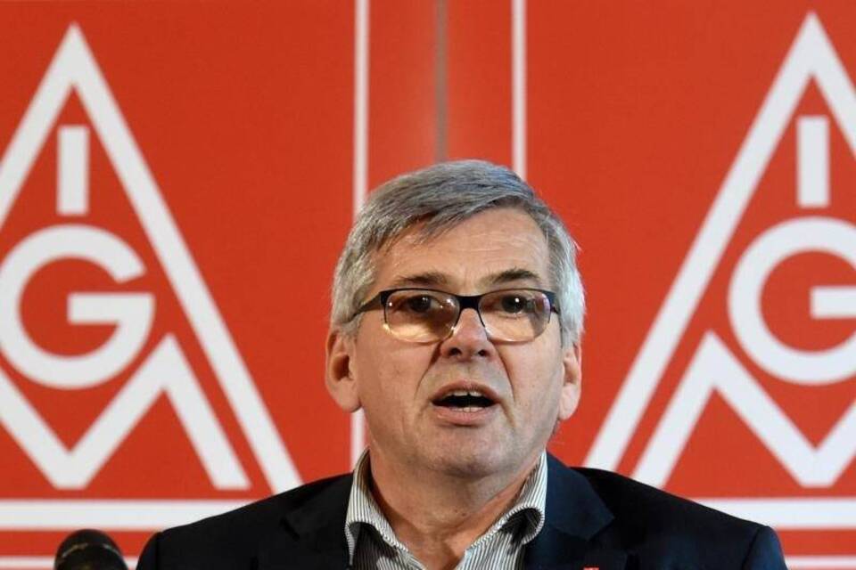 Jörg Hofmann Jörg Hofmann