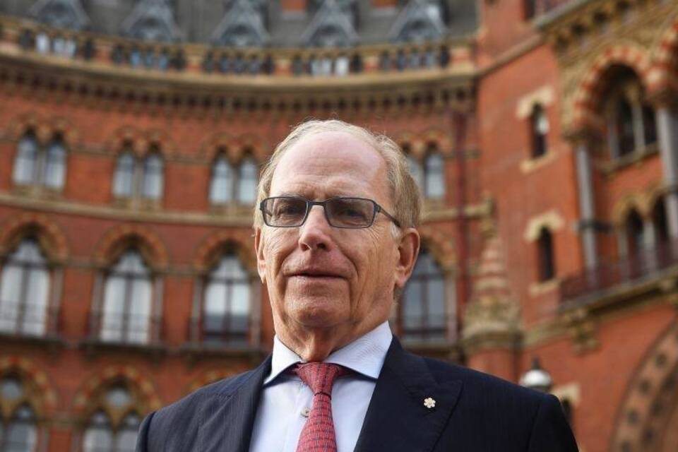 Professor Richard McLaren Professor Richard McLaren