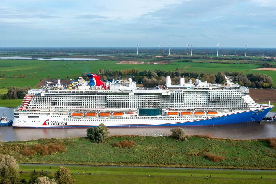 Neues Kreuzfahrtschiff «Carnival Jubilee»wird überführt Neues Kreuzfahrtschiff «Carnival Jubilee»wird überführt
