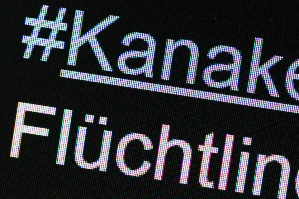Hemmungsloser hetzen - Dammbruch in der öffentlichen Debatte? Hemmungsloser hetzen - Dammbruch in der öffentlichen Debatte?