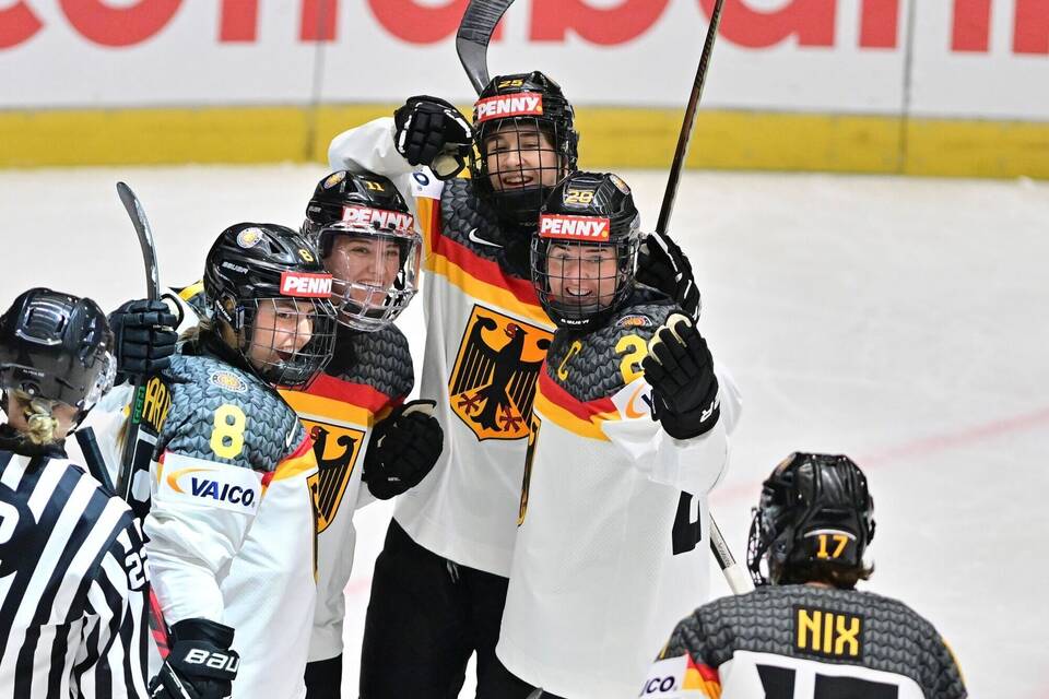 Eishockey-WM der Frauen: Deutschland - Ungarn