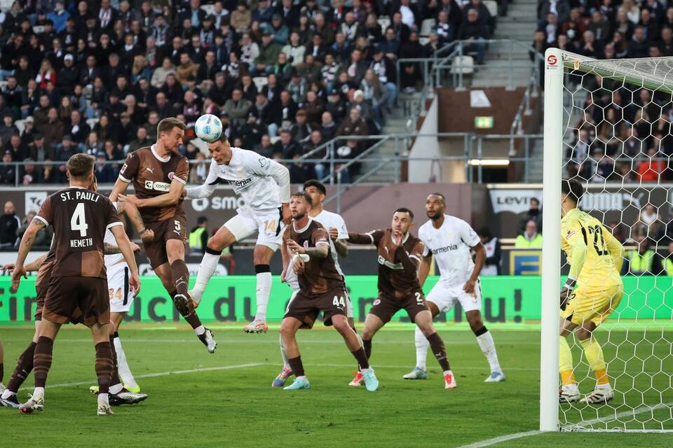 FC St. Pauli - Bayer Leverkusen