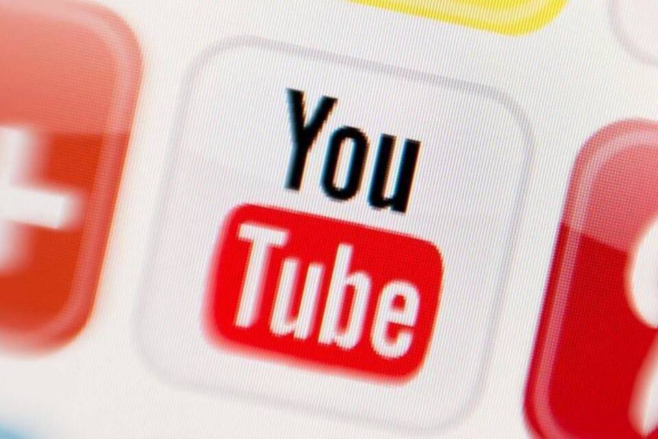 YouTube YouTube