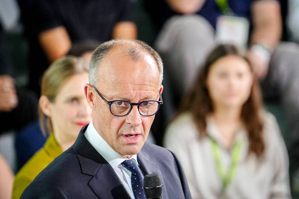 «Youth4Peace» bei Bundeskanzler Merz «Youth4Peace» bei Bundeskanzler Merz