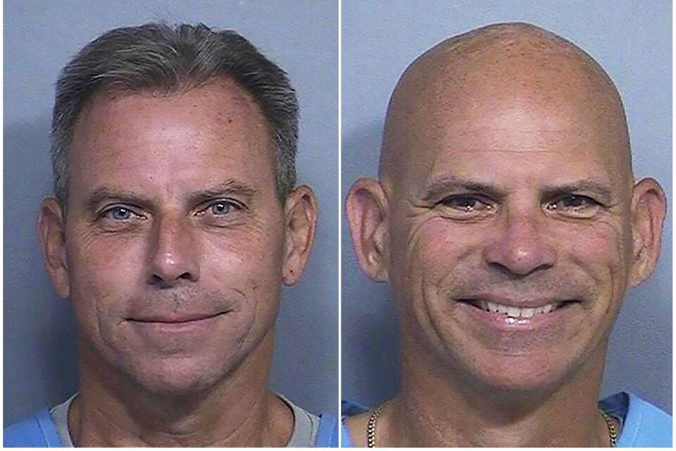 Erik Menendez (l) und sein Bruder Lyle Menendez Erik Menendez (l) und sein Bruder Lyle Menendez