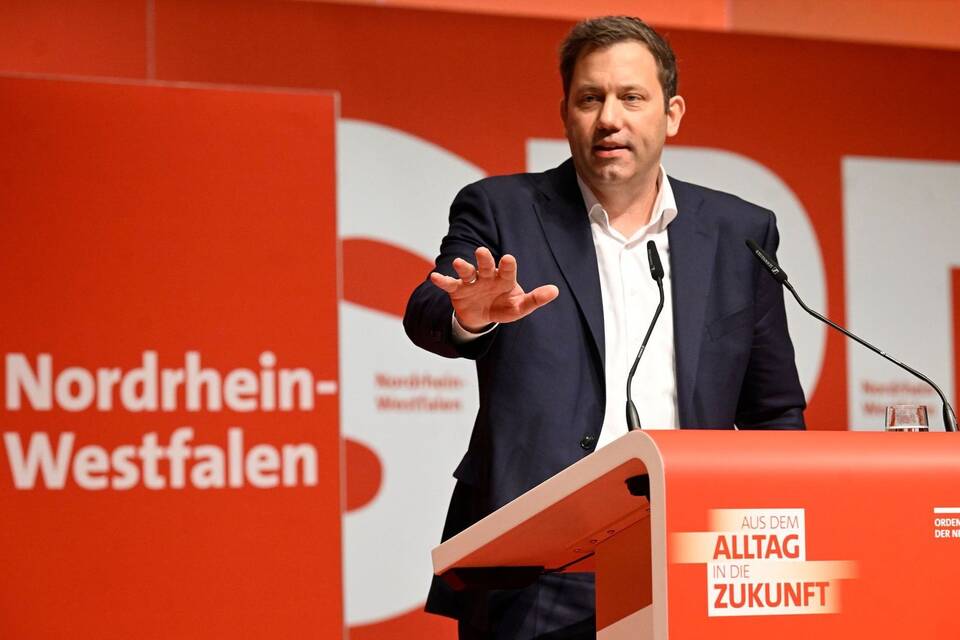 Klingbeil wehrt sich gegen Kritik der Parteibasis Klingbeil wehrt sich gegen Kritik der Parteibasis