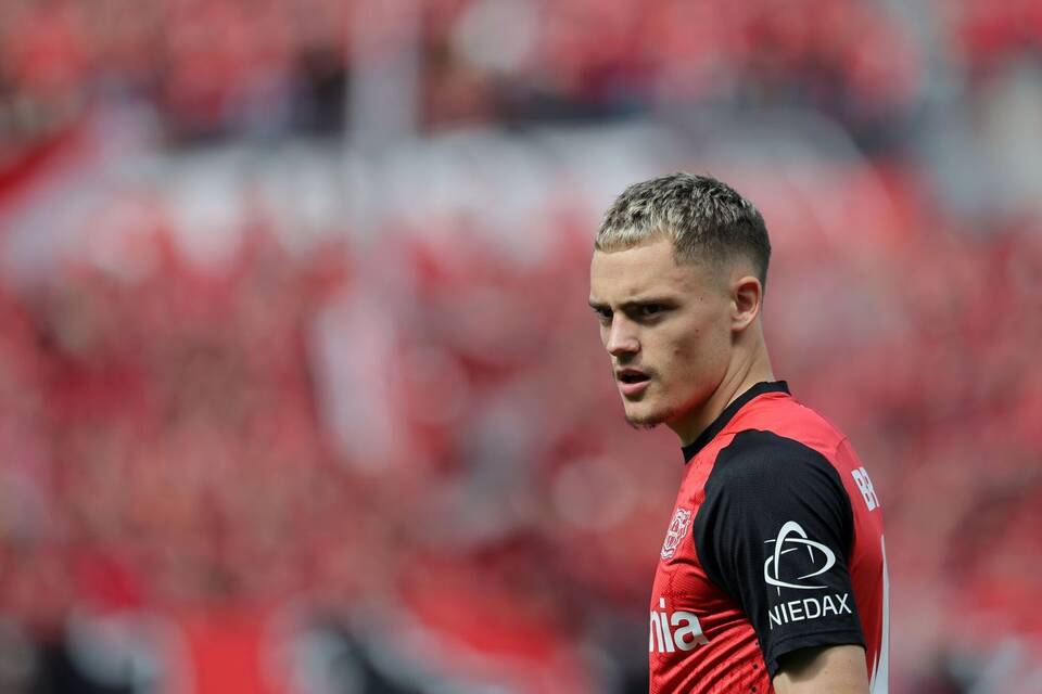 Bayer Leverkusen - Borussia Dortmund Bayer Leverkusen - Borussia Dortmund