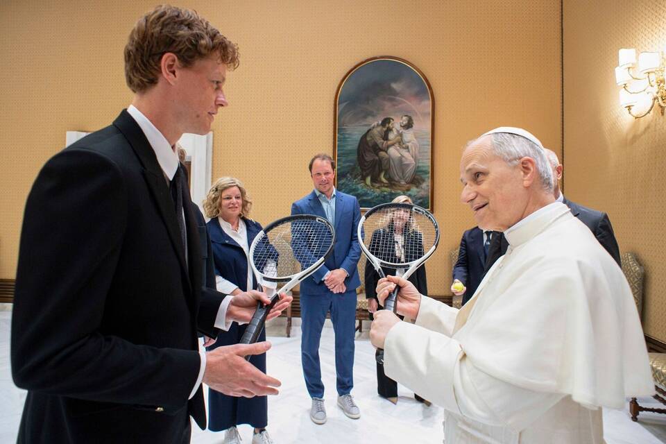 Papst Leo XIV. trifft Jannik Sinner Papst Leo XIV. trifft Jannik Sinner