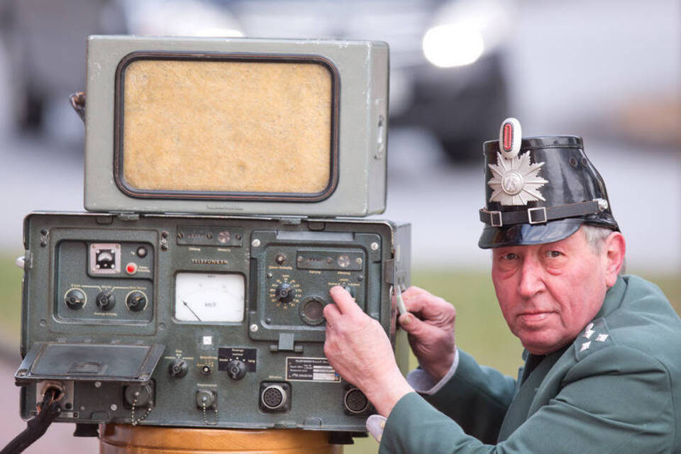 60 Jahre Radarfalle - der Siegeszug der ungeliebten «Blitzer» 60 Jahre Radarfalle - der Siegeszug der ungeliebten «Blitzer»