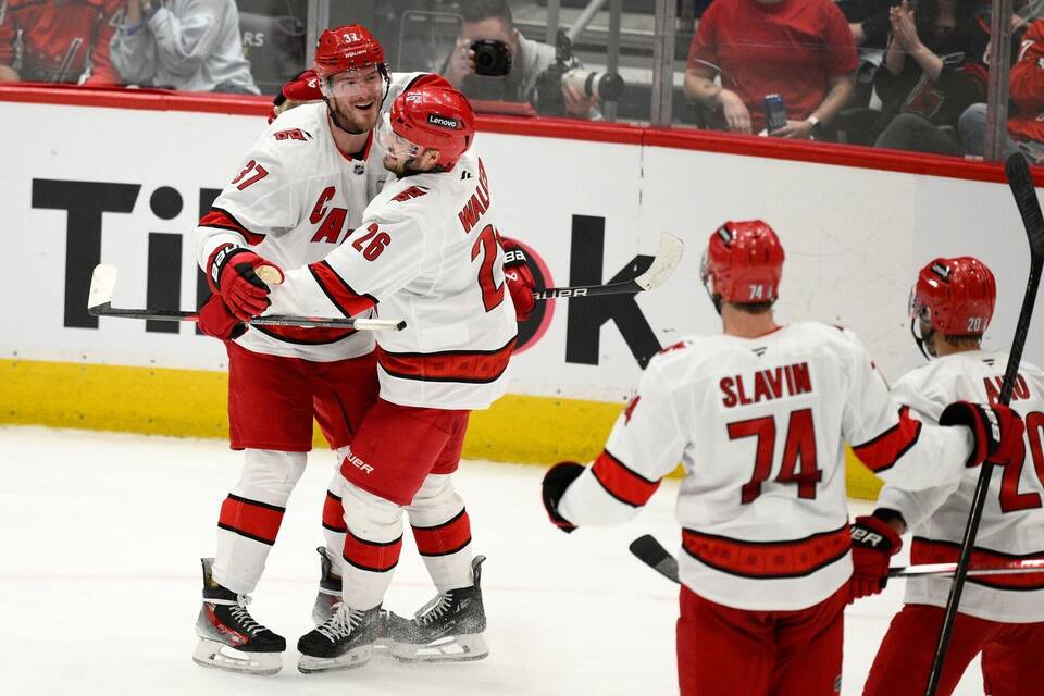 Washington Capitals - Carolina Hurricanes Washington Capitals - Carolina Hurricanes