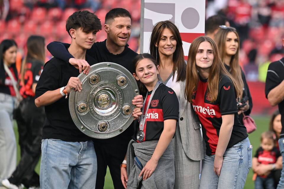Xabi Alonso und Familie Xabi Alonso und Familie