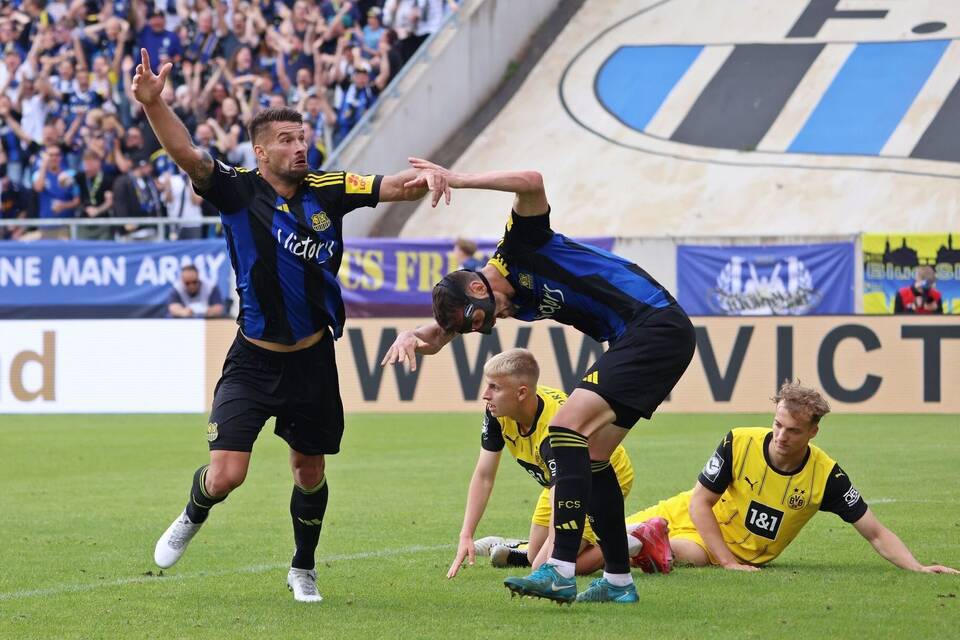 1. FC Saarbrücken - Borussia Dortmund II 1. FC Saarbrücken - Borussia Dortmund II