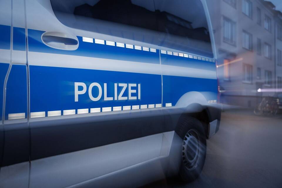Polizeiauto - Symbolbild Polizeiauto - Symbolbild