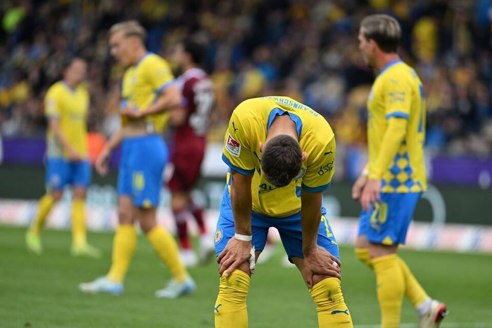 Eintracht Braunschweig - 1. FC Nürnberg Eintracht Braunschweig - 1. FC Nürnberg