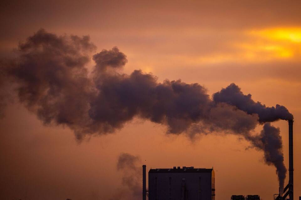 Abgase und CO2-Ausstoß Abgase und CO2-Ausstoß