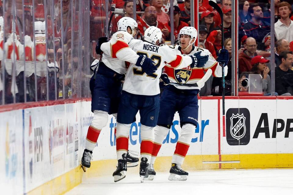 Carolina Hurricanes - Florida Panthers Carolina Hurricanes - Florida Panthers