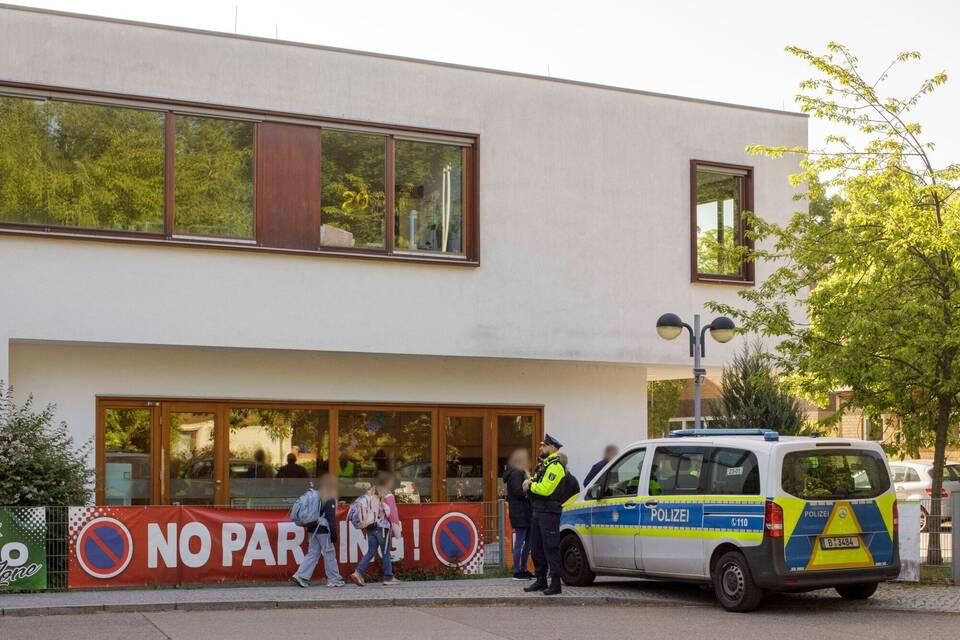 Messerangriff auf Schüler an Grundschule in Berlin-Spandau Messerangriff auf Schüler an Grundschule in Berlin-Spandau
