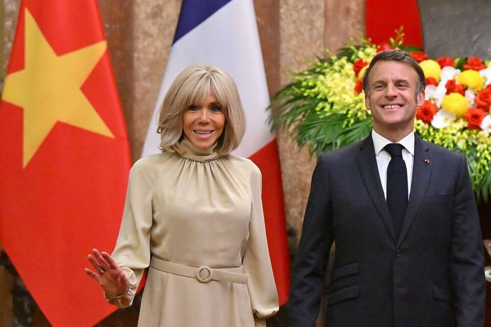 Präsident von Frankreich besucht Vietnam Präsident von Frankreich besucht Vietnam