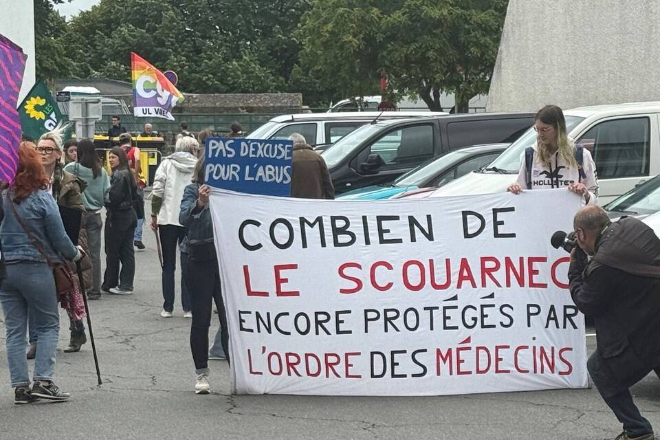 Prozess in Frankreich wegen Vergewaltigungen Prozess in Frankreich wegen Vergewaltigungen