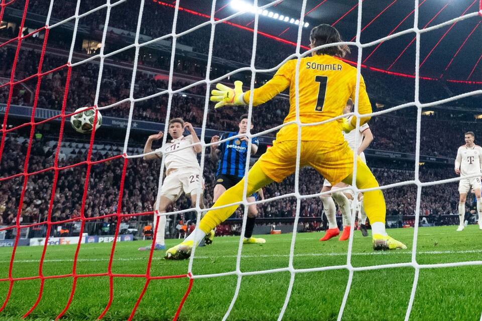 Yann Sommer Yann Sommer
