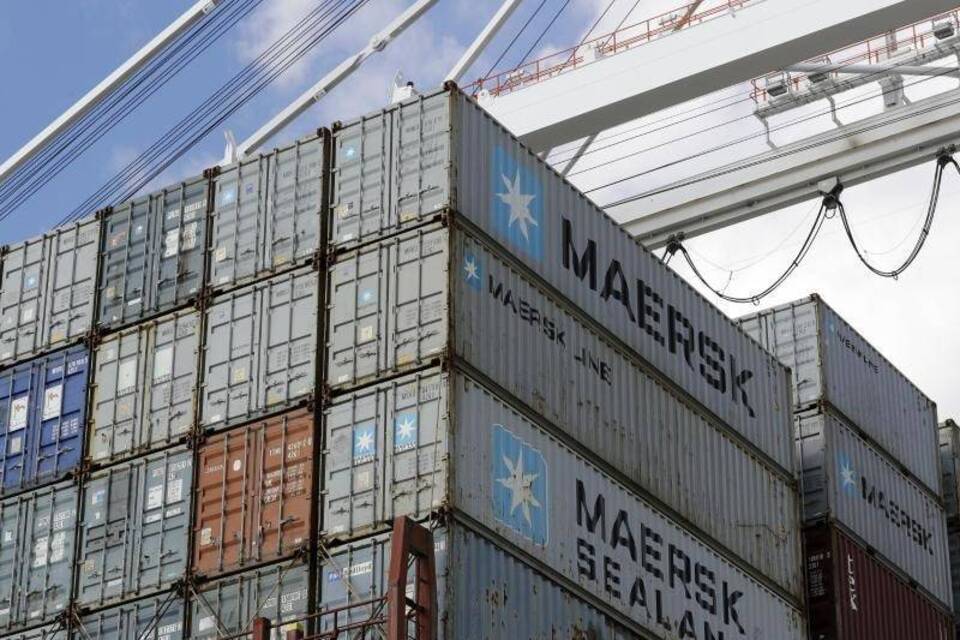 Container Container