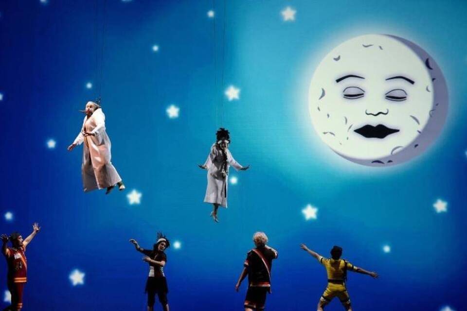 Rossini-Oper "Die Reise nach Reims" in Kiel