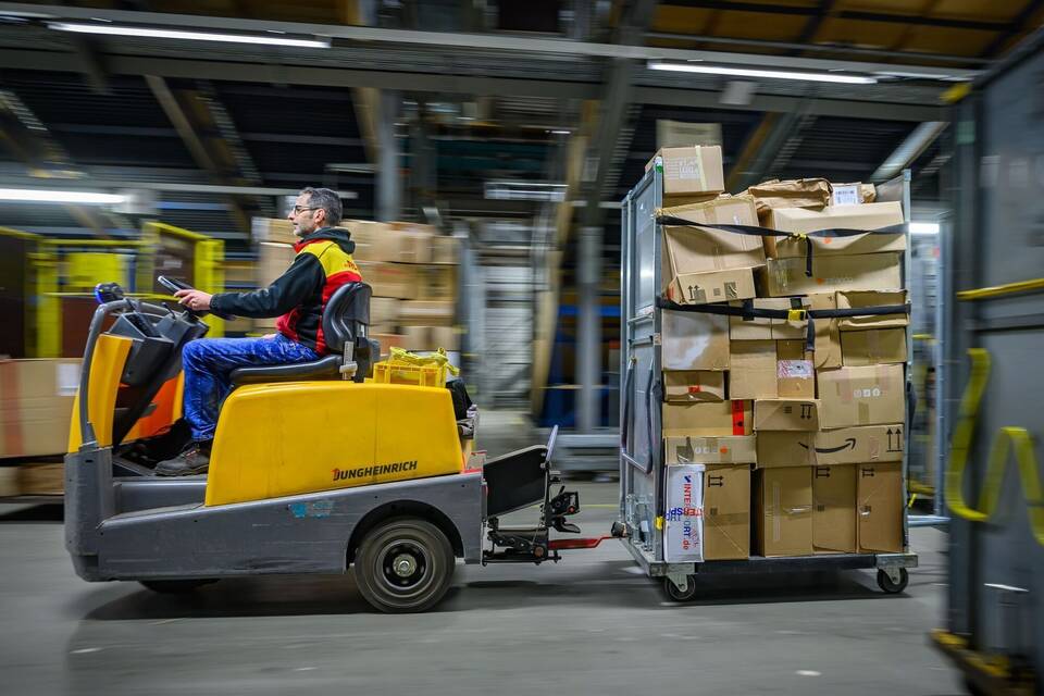 DHL Paketzentrum DHL Paketzentrum