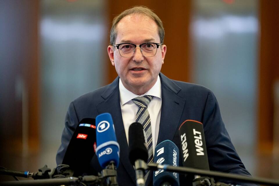 Pressestatement Bundesinnenminister Dobrindt