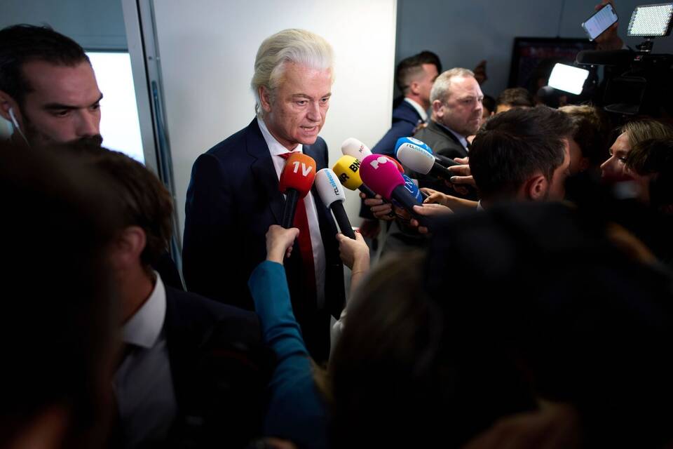 Neuwahlen in Niederlanden nach Bruch der Regierungskoalition Neuwahlen in Niederlanden nach Bruch der Regierungskoalition